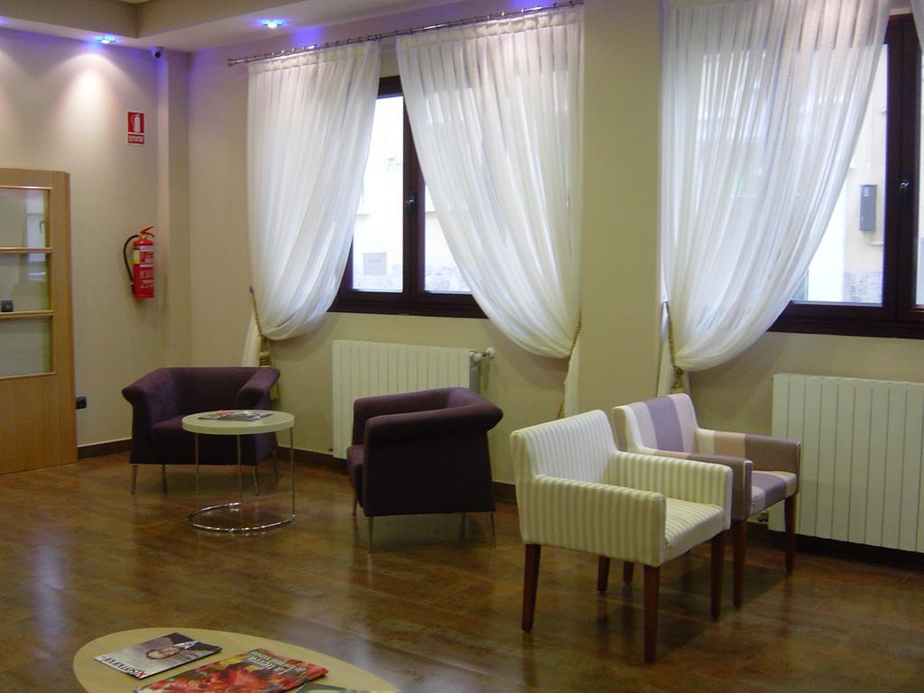 Hospedaje La Tortuga Santoña Exterior foto